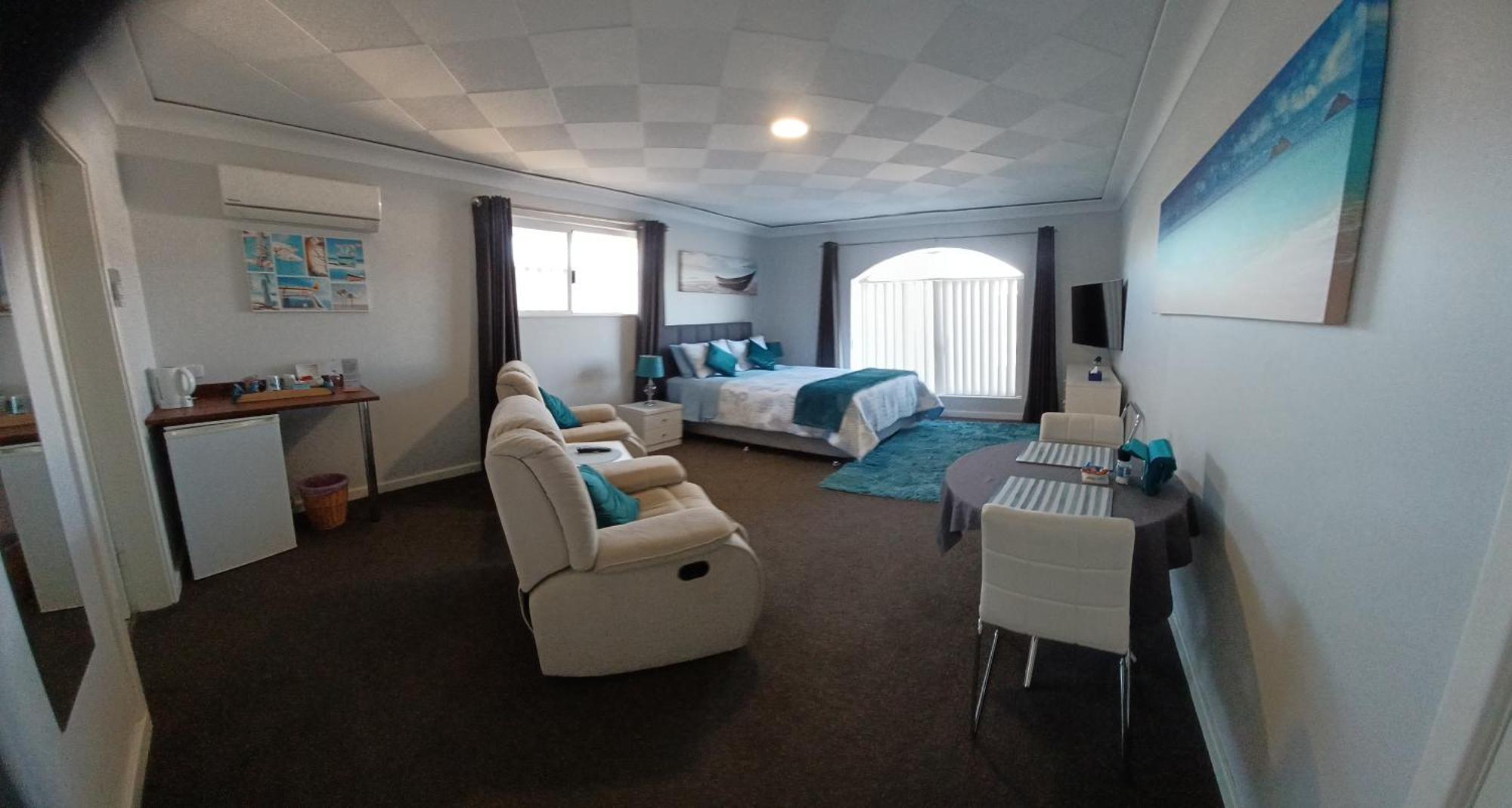 Palm Beach Guest House Rockingham Bagian luar foto